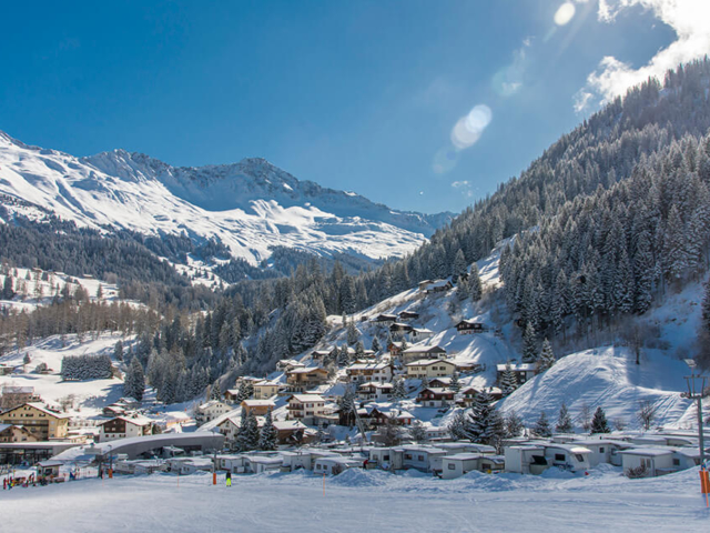 Skilift Camping Pradafenz Churwalden Graubünden Schweiz im Winter
